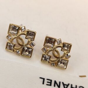oCHANELo Earrings 082