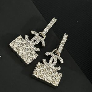 oCHANELo Earrings 085