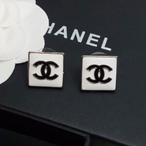 oCHANELo Earrings 122