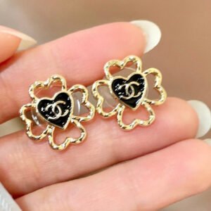 oCHANELo Earrings 211