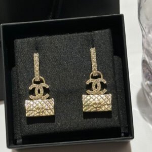 oCHANELo Earrings 249