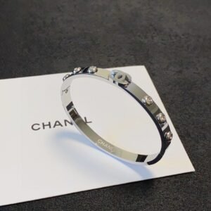 oCHANELo Bracelets 0069