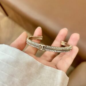 oCHANELo Bracelets 0108