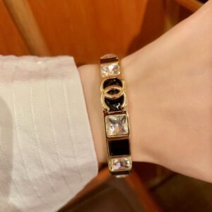 oCHANELo Bracelets 0109