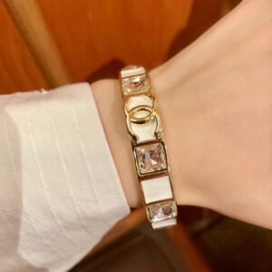 oCHANELo Bracelets 0110