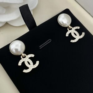 oCHANELo Earrings 293