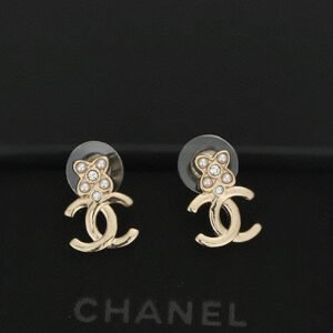 oCHANELo Earrings 321