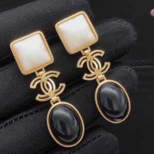 oCHANELo Earrings 337