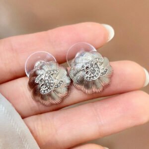 oCHANELo Earrings 428