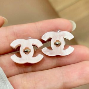 oCHANELo Earrings 437