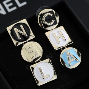 oCHANELo Earrings 463