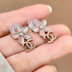 oCHANELo Earrings 472