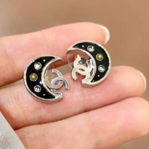 oCHANELo Earrings 474
