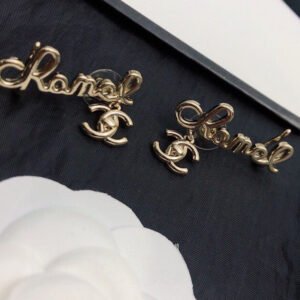 oCHANELo Earrings 484