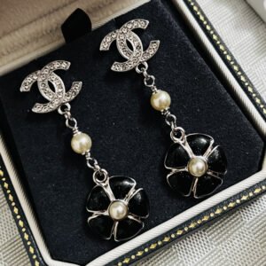 oCHANELo Earrings 489