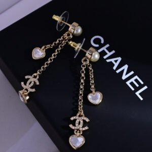 oCHANELo Earrings 500