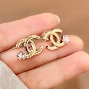 oCHANELo Earrings 508