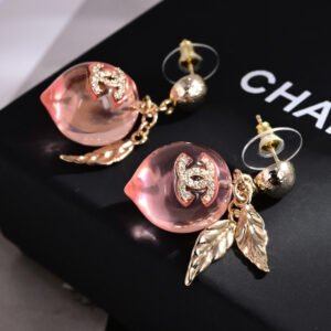 oCHANELo Earrings 531