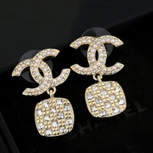 oCHANELo Earrings 532