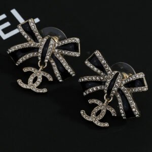 oCHANELo Earrings 550
