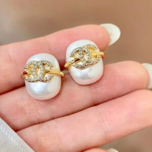 oCHANELo Earrings 554