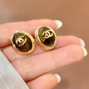 oCHANELo Earrings 558