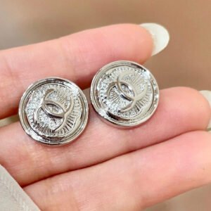 oCHANELo Earrings 560