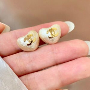 oCHANELo Earrings 561