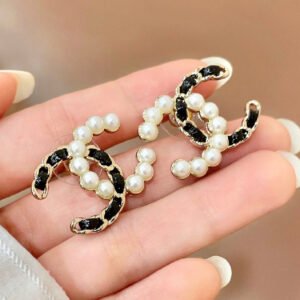 oCHANELo Earrings 564