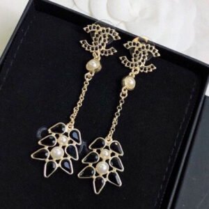 oCHANELo Earrings 577