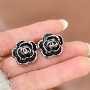 oCHANELo Earrings 589