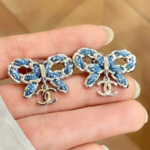 oCHANELo Earrings 605