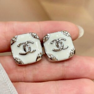 oCHANELo Earrings 627