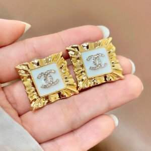 oCHANELo Earrings 646