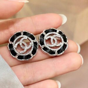 oCHANELo Earrings 652