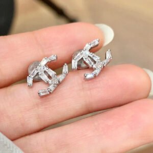 oCHANELo Earrings 658