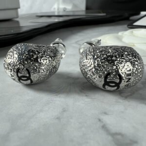 oCHANELo Earrings 667