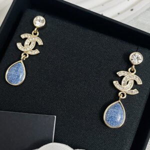 oCHANELo Earrings 671