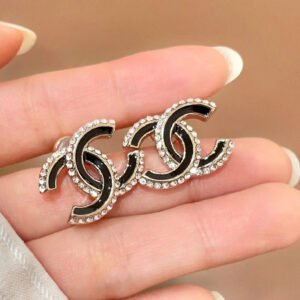 oCHANELo Earrings 685