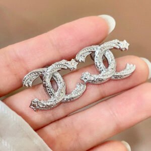 oCHANELo Earrings 688