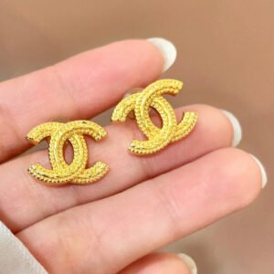 oCHANELo Earrings 689