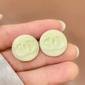 oCHANELo Earrings 718