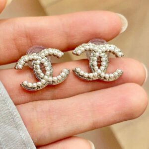 oCHANELo Earrings 756