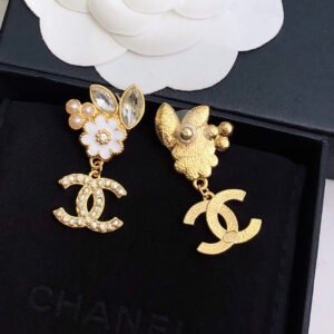 oCHANELo Earrings 772