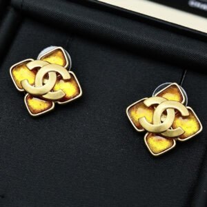 oCHANELo Earrings 784
