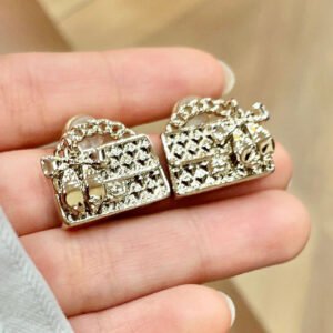 oCHANELo Earrings 785