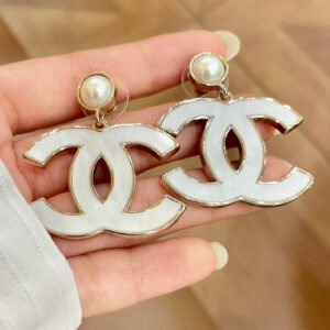 oCHANELo Earrings 811