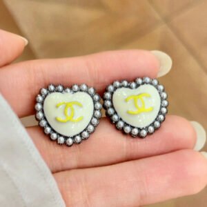 oCHANELo Earrings 818