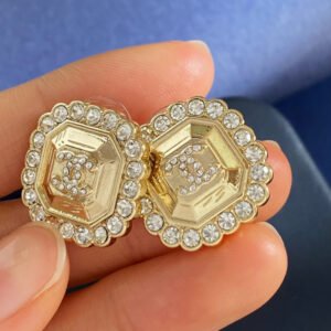 oCHANELo Earrings 828