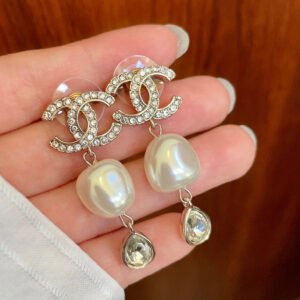 oCHANELo Earrings 833